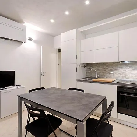 Casa Bruna Verticale * Леванто